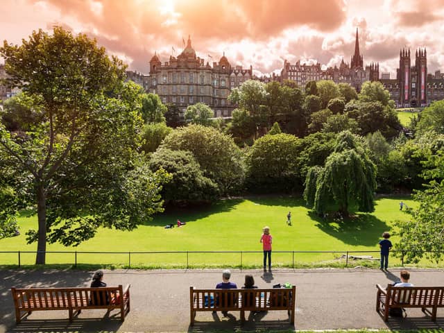 Record numbers of Edinburgh residents say they feel ‘positive’