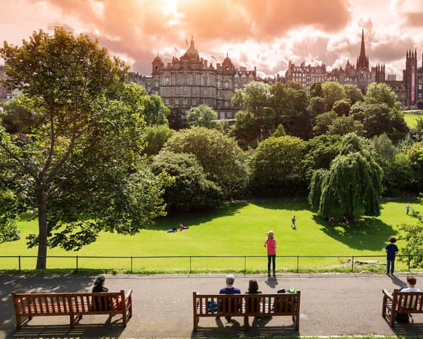Record numbers of Edinburgh residents say they feel ‘positive’