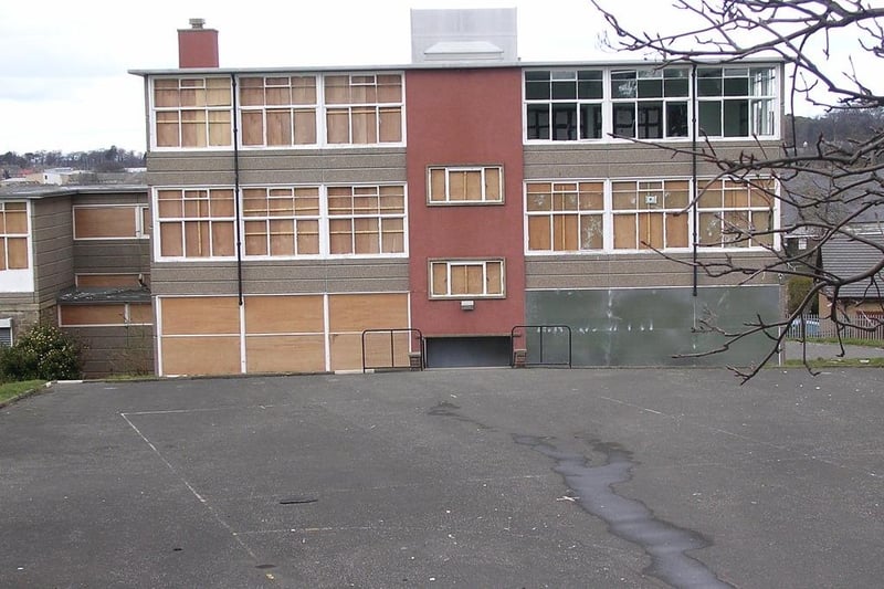 Hunters Tryst school relocated to a new campus in Comiston in 2007 under the new name of Pentland Primary. The original site was demolished after a suspicious fire in 2008. The school was demolished, but the site lay empty for years until the construction of new housing in 2021.