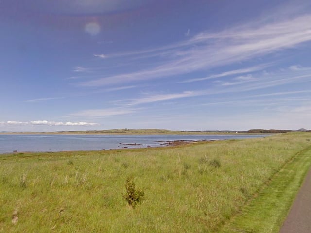 Found in East Lothian, Aberlady is a picturesque coastal village known for its spectacular golfing scene. The coast is a nationally recognised refuge for thousands of geese that migrate here in the winter from Europe. It's a 40 minute car journey from Edinburgh to Aberlady.