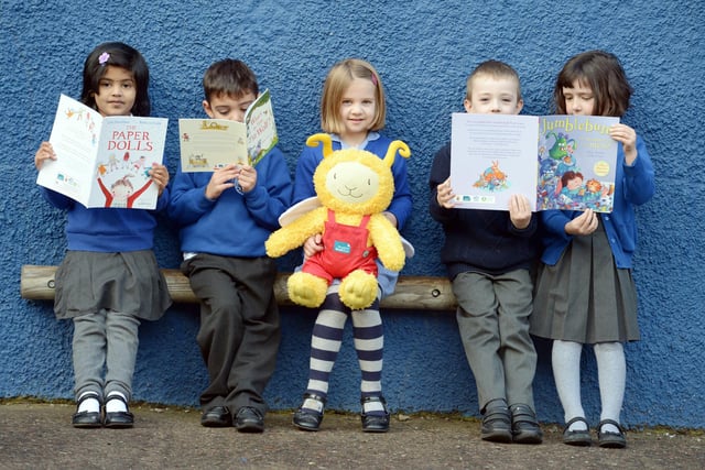 Primary One children were given free books as part of Book Week Scotland in 2013. Pictured are pupils at Dalry Primary School.
Photo by Phil Wilkinson.