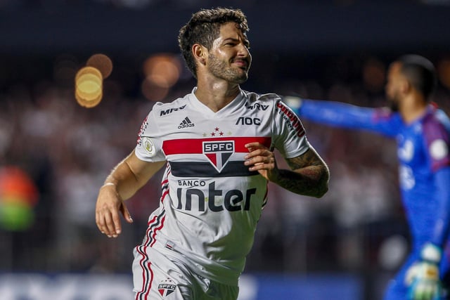 South American football expert Phil Vickery has backed Birmingham City to complete a shock swoop for ex-AC Milan star Alexandre Pato, should they supply a suitably lucrative deal offer. (Sky Sports)