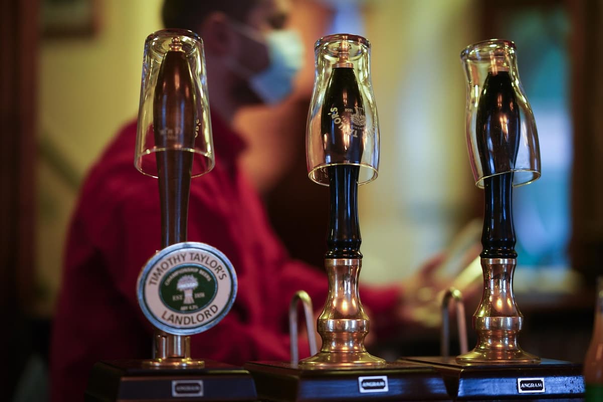 Traditional Boozer Traditional Leith boozer could teach the world a lesson about kindness ...