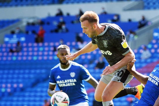 Look, there was a part of me that thought about starting Kachunga after his goal in the Carabao Cup, but I think Rhodes has earned another start after scoring v Cardiff. Needs minutes and confidence if Monk is to get the best out of him.