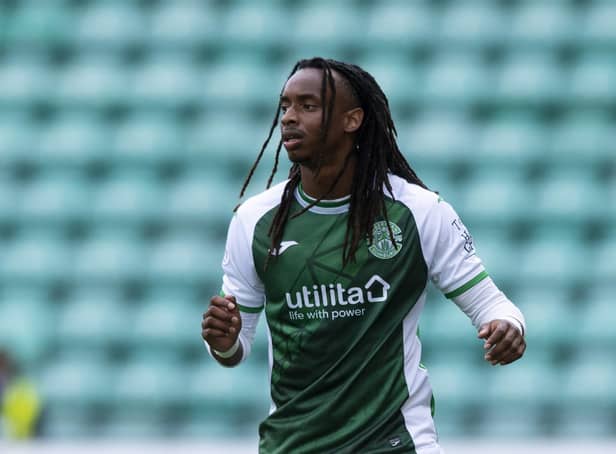 Jair Tavares scored one and set up the second as Hibs reserves recorded a 2-2 draw