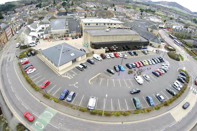 Farmfoods is set to close its store at Penicuik Shopping Centre.