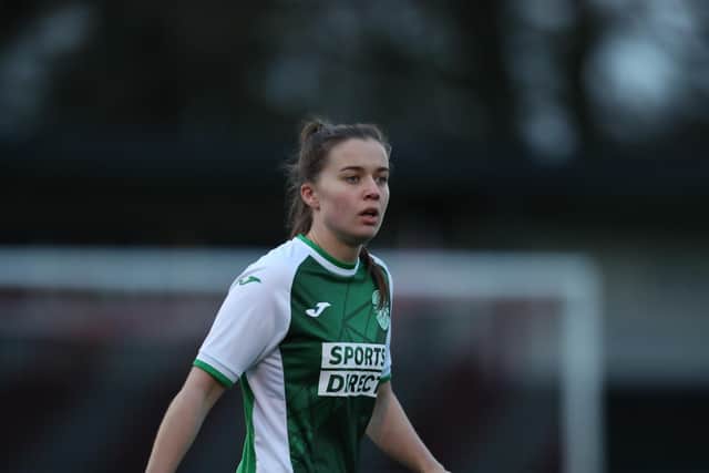 Eilidh Adams won SWPL1 Young Player of the Season for the 2020/21 campaign. Credit: Michael Hulf – Hibernian FC