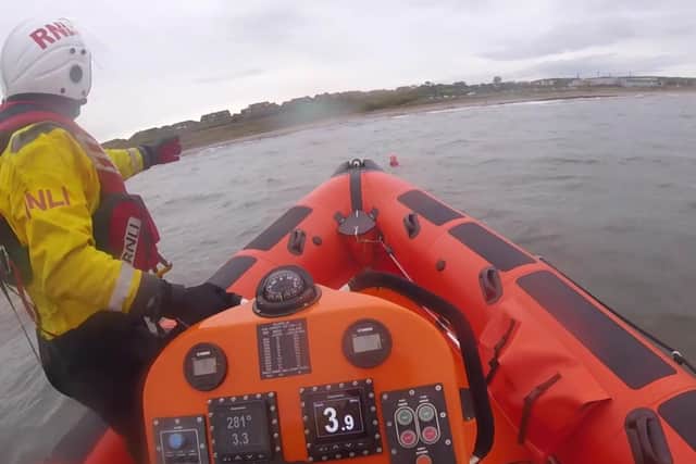 The Kinghorn RNLI crew saved the life of a swimmer swept ashore in Kirkcaldy at the weekend.