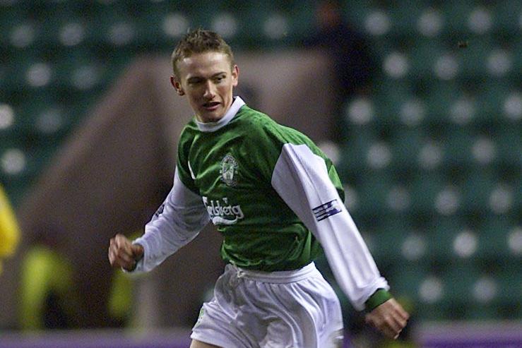 Youngster was just breaking into the first team at this time. Eventually joined Celtic in 2006 before returning to Hibs in 2008. Shorter stints followed with Shaanxi Chanba, St Johnstone, Bristol Rovers, Alloa, East Fife, York City, and Edinburgh City. Now runs a bar on Easter Road