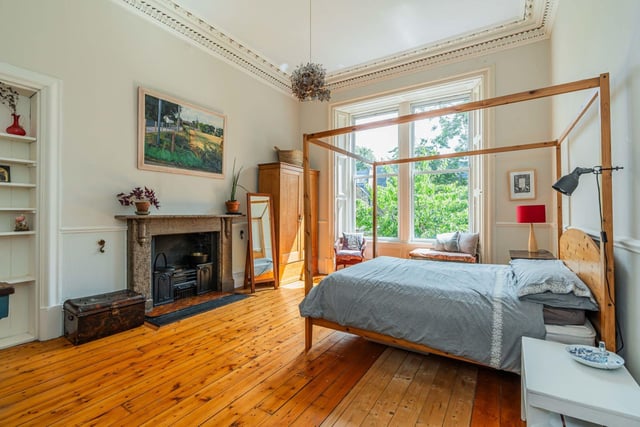 The property has two generously proportioned double bedrooms, one with an Edinburgh press cupboard and both with ample space for freestanding furniture and different configurations.