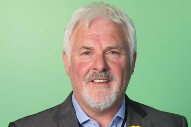 Dalkeith councillor Colin Cassidy (SNP), told the meeting that when group leaders agreed to lift the ban “we went on a killing mission spraying people’s gardens and wildflower areas”.