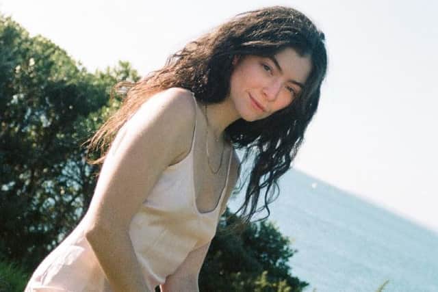 Lorde will visit Edinburgh's Usher Hall next year as part of a world tour.