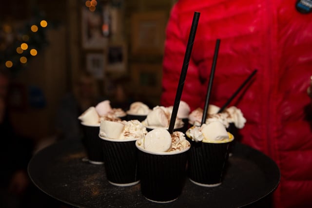 If you're someone with a sweet tooth, then Bar Hutte is the place for you with their mouth watering hot chocolate that is bound to put everyone in a cosy mood.