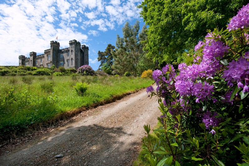 The castle makes for an impressive sight as you approach your perfect holiday accommodation.