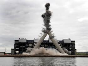 Cockenzie Power Station chimneys being demolished in 2016