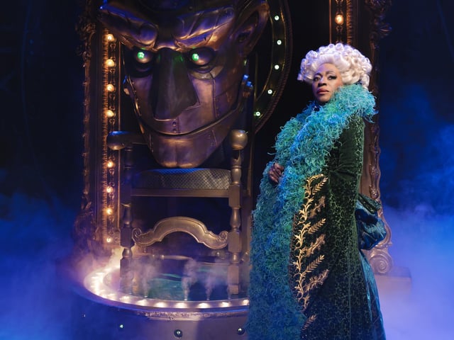 Wicked features songs by multi-Oscar and Grammy Award winner Stephen Schwartz (‘Godspell’, ‘Pippin’, ‘The Prince of Egypt’, Disney’s ‘Pocahontas’, ‘The Hunchback of Notre
Dame’ and ‘Enchanted’). It is based on the multimillion-copy best-selling novel ‘Wicked: The Life and Times of the Wicked Witch of the West’ by Gregory Maguire and written by Emmy and Tony Award nominee Winnie Holzman (creator of the landmark American television series ‘My So-Called Life’). Musical staging is by Tony Award-winner Wayne Cilento with direction by two-time Tony Award-winner Joe Mantello.