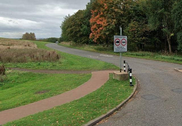 Duddingston Low Road: Main road through Holyrood Park closed for second day due to an abandoned vehicle