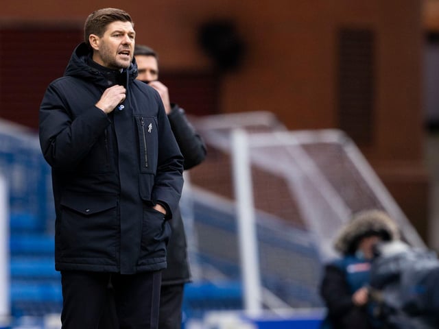 Steven Gerrard has been backed to interest Leeds United if Marcelo Bielsa exits the club next summer. The Elland Road club have reportedly shown interest in the Rangers boss previously. Pundit Kevin Phillips said: “I am not surprised to hear that he is being linked with Leeds and it would not surprise me one bit if Bielsa was to move on at the end of the season. He might move onto another project. I think Leeds would tempt him if they are still in the Premier League.” (Football Insider)