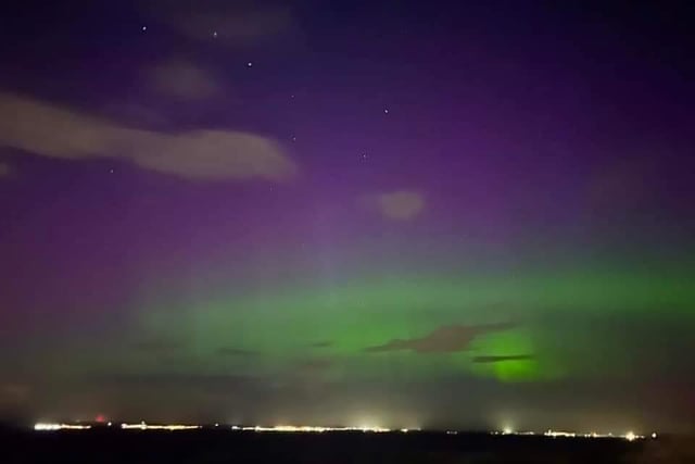 This incredible photo of the Northern Lights last night was taken by Sharlene Glynn from Prestonpans.