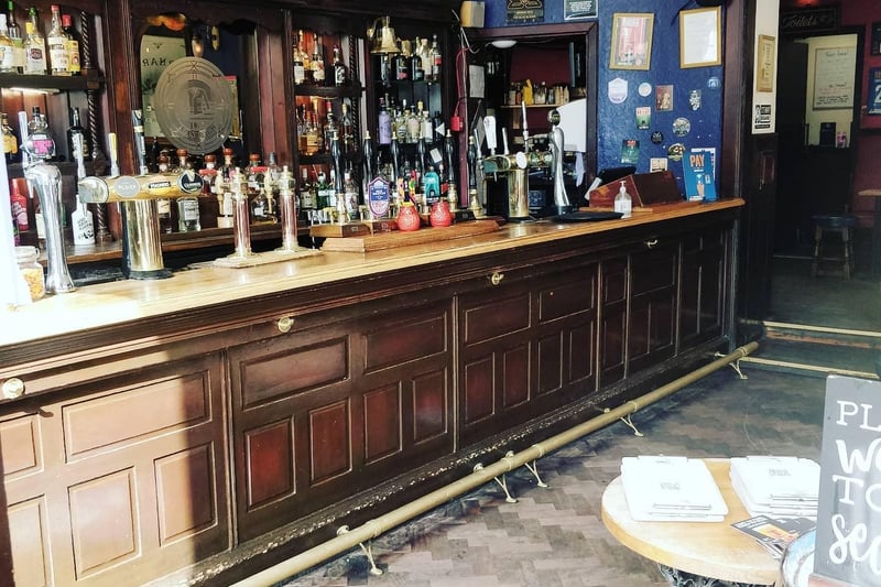Where: 2 Spittal St, Edinburgh EH3 9DX. Traditional Real Ale pub. Cracking rum selection. More whisky bottles than shelf space.