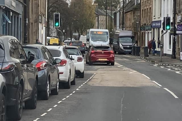 Councillors have called for parking fines to be introduced in Linlithgow.