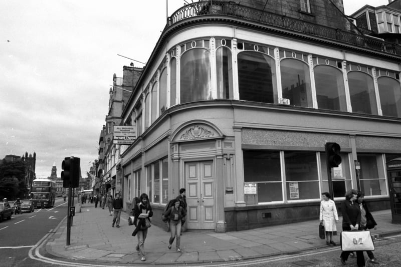 Shops in Princes Street Edinburgh were closing down regularly in 1981, due to a combination of high rates and poor trade. This branch of the Royal Bank of Scotland was closed down.