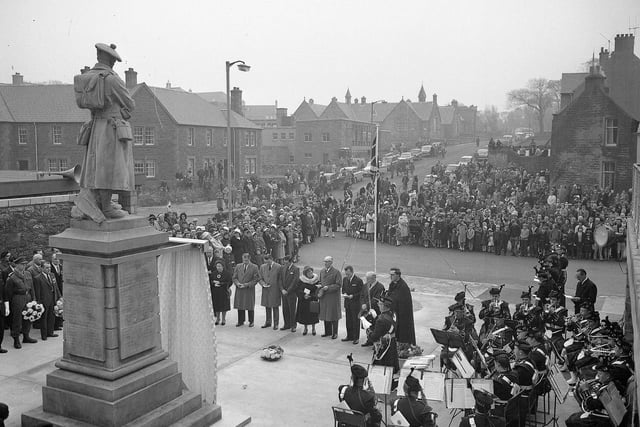 The rededication ceremony at the war memorial in Prestonpans Civic Square in November 1964.