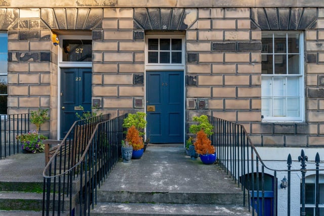 The property is located in Scotland Street, just off Drummond Place and enjoys easy access to the city centre and all its amenities.