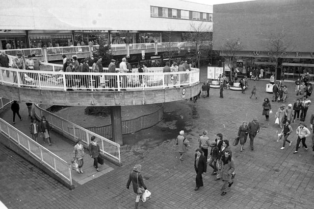 The curly ramp linked shoppers between the two storeys of the shopping centre. Skateboarders loved it too.