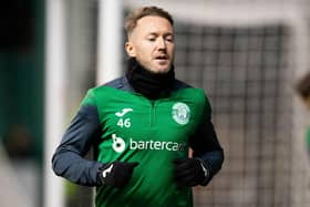 Aiden McGeady warms up ahead of Hibs' clash with Celtic at Easter Road