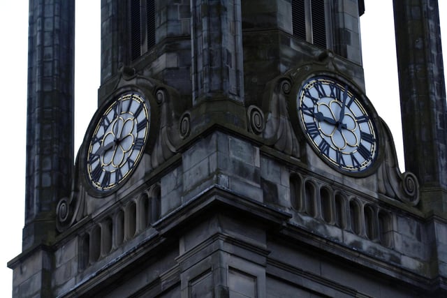 Where in Edinburgh is this iconic clock?
