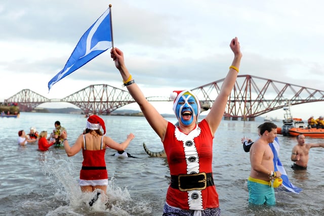 More Loony Dook action from 2014