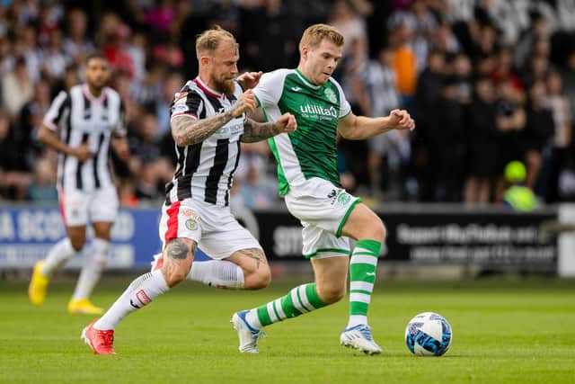Chris Cadden was one of the few players to impress for Hibs in Paisley. Picture: SNS