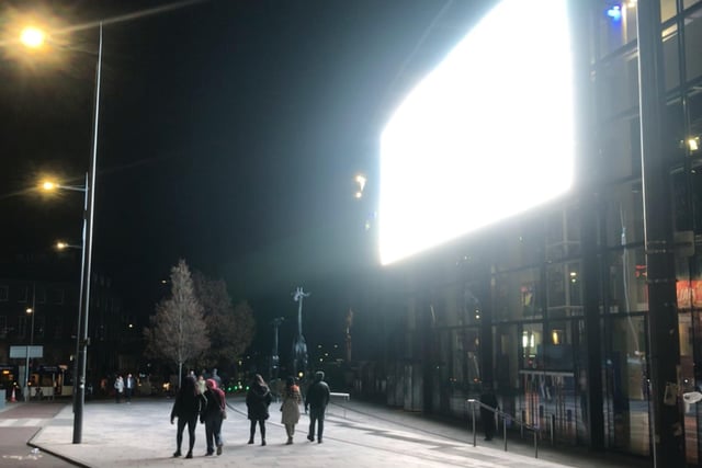 An advertising company which installed a "horrendously bright" advertising screen in Edinburgh city centre apologised after complaints from residents.  GEM Display, 
who were responsible for the huge digital display on the front of the Omni Centre - said to be the biggest in Scotland - said sorry for emitting "unacceptable levels of brightness" which it said was caused by technical issues.