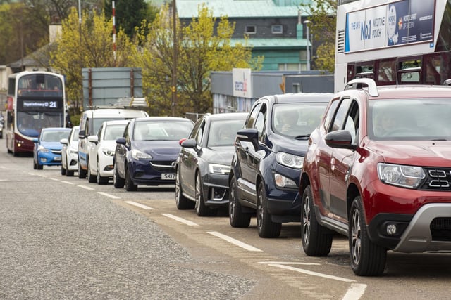 Traffic congestion in the Capital adds nine minutes to an average 10k commute in the morning rush hour and 10 minutes during the evening peak.
The delays faced by Edinburgh motorists compare with worse hold-ups in Bristol, Manchester and London. Commuters in the English capital face daily delays averaging 19 minutes during the evening rush hour.  But Birmingham, Glasgow and Leeds-Bradford all have shorter delays for motorists.