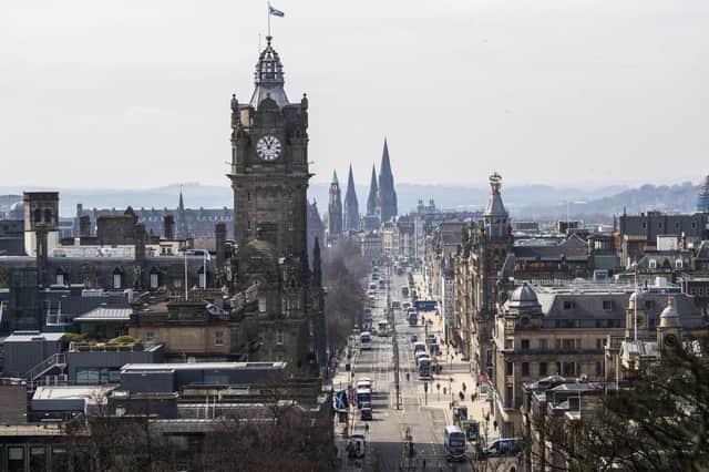 Edinburgh residents are being asked for their opinions on how the Capital should look by a grassroots campaign.