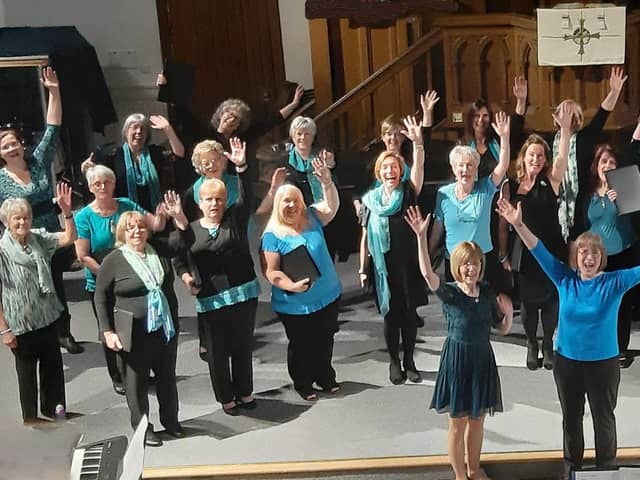 Serenata Women's Choir.