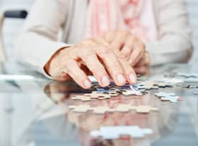 Challenging the mind with puzzles and quizzes can help to slow the progression of dementia