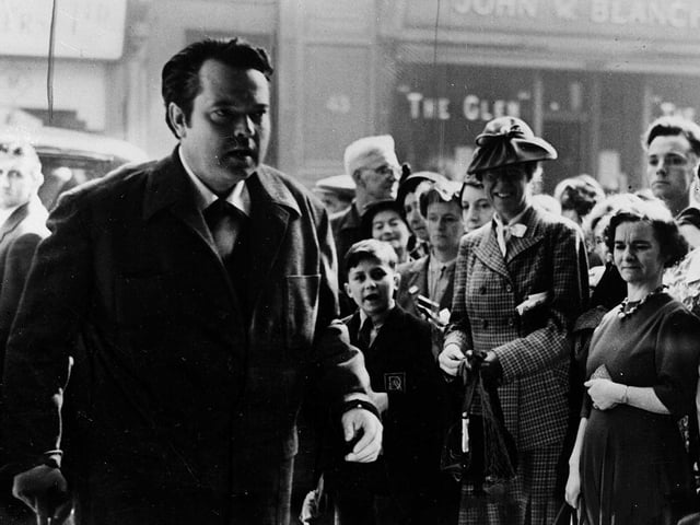 Actor and director Orson Welles arrives at the Cameo Cinema during the 1953 Edinburgh Film Festival to give a lecture where he declared that "the film industry is dying".