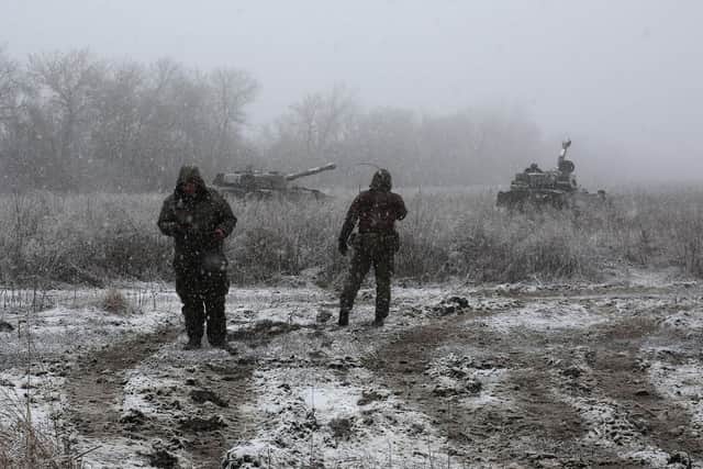 Ukrainian artillerymen keep position in the Luhansk region on March 2, 2022. (Photo by Anatolii Stepanov / AFP) (Photo by ANATOLII STEPANOV/AFP via Getty Images)