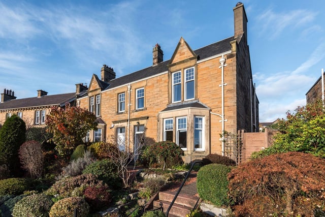 Located in the highly sought after residential area of Corstorphine, this impressive 4-bedroom, semi-detached family home lies within walking distance of local amenities and within easy reach of the City Centre.