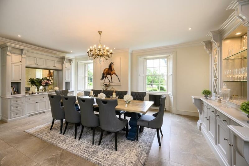 This original Scottish ‘B’ listed baronial house has a beautiful space for dining.
