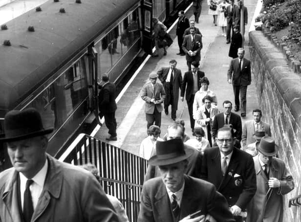 Commuters disembarking at Morningside Station on the South Sub line in 1961