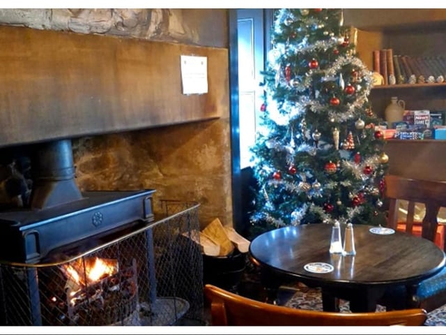 It's is hoped the Cramond Inn will reopen under new management, as it is much loved by the local community.