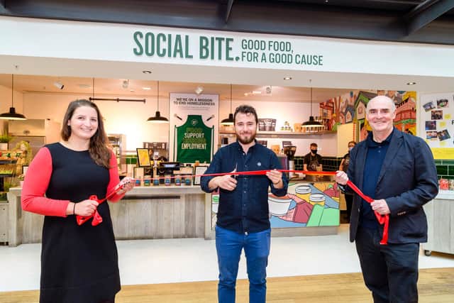 Social Bite founder, Josh Littlejohn officially opened the site today alongside Royal Bank’s Chief Administrative Officer, Simon McNamara and Caroline Bacigalupo, the Operations manager for Baxterstorey.