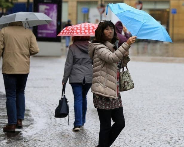 A weather warning for wind has been issued for Edinburgh.