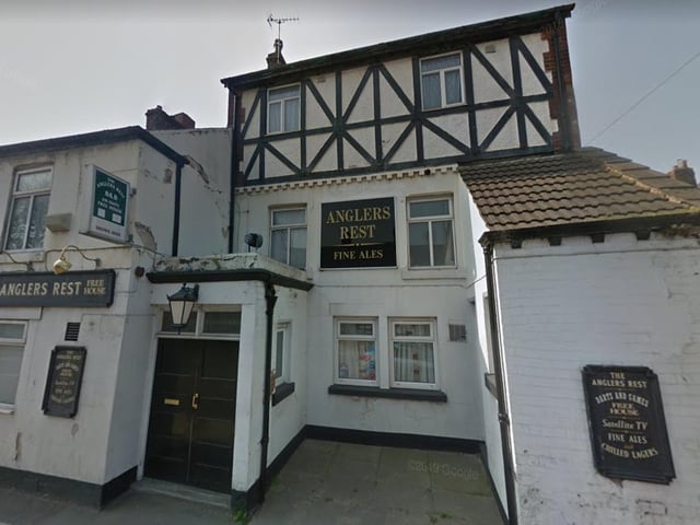 This pub has three internal trade spaces, trade garden and car park. Marketed by Sidney Phillips Limited, 01522 418123.