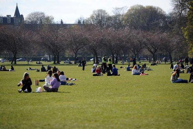 When the sun is shining in Edinburgh, The Meadows fills up with locals who flock there to have picnics, play sports, or just enjoy a few tins of beer while catching some rays.