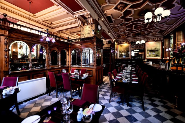 Wrapped in elaborate stonework, the Cafe Royal pub on West Register Street boasts an equally grand interior in an exuberant French style that captures the best in late 19th century pub architecture.
