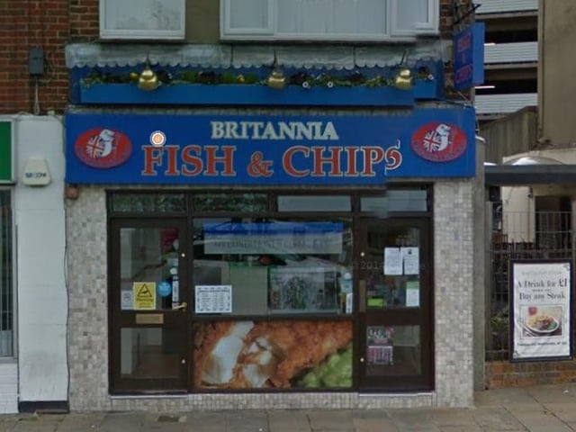 “Very good cod and chips, lovely crisp batter and perfectly cooked chips.” Rating: 4/5. Takeaway collection only.